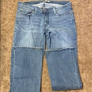 Levi’s 524 super low